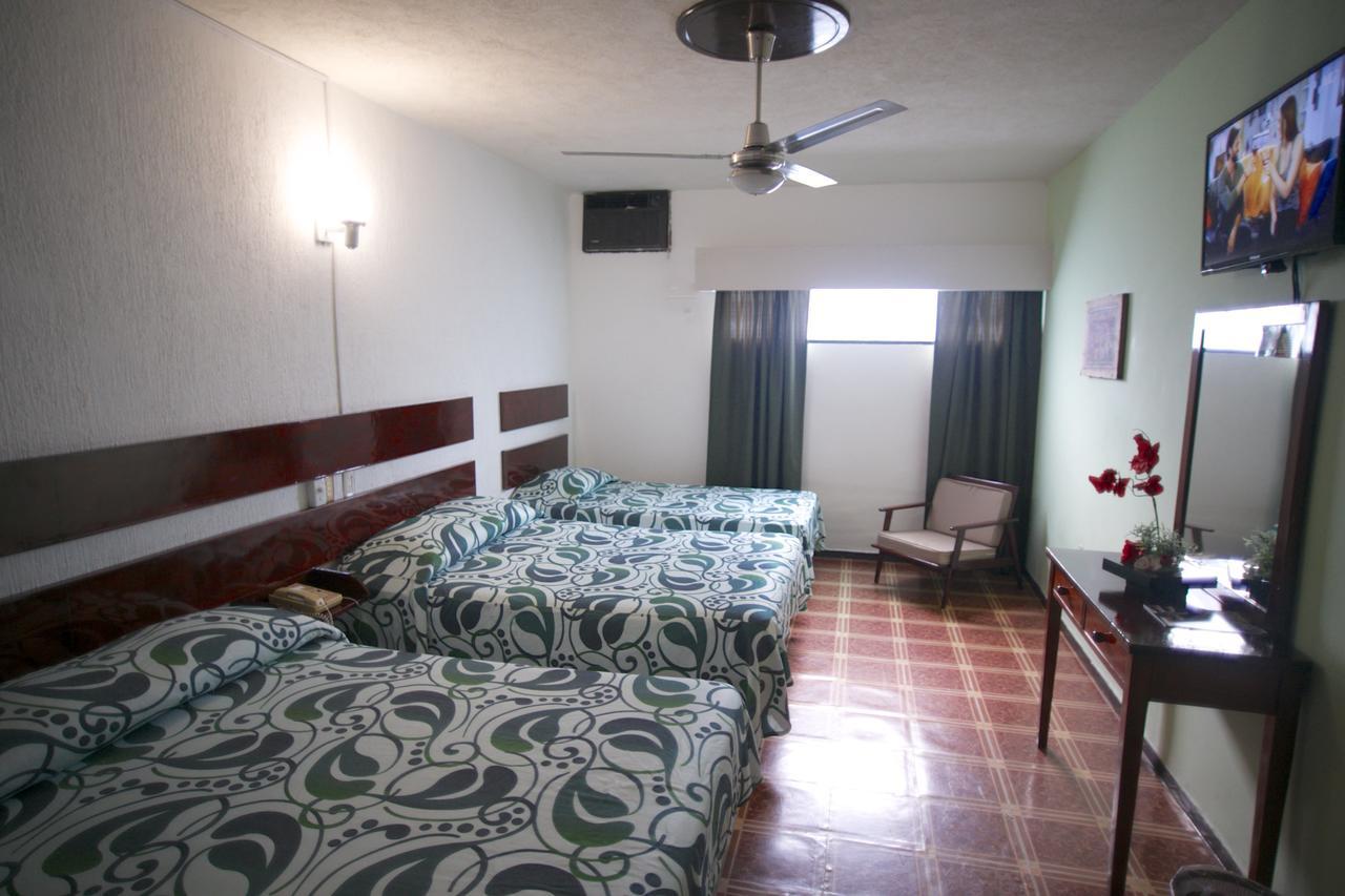 Hotel Maria De Lourdes Tuxtepec ภายนอก รูปภาพ