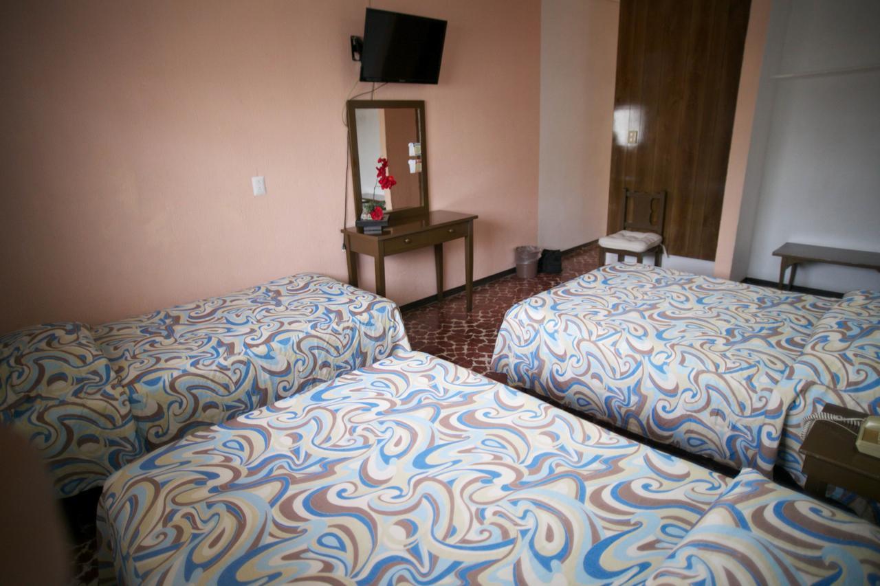 Hotel Maria De Lourdes Tuxtepec ภายนอก รูปภาพ